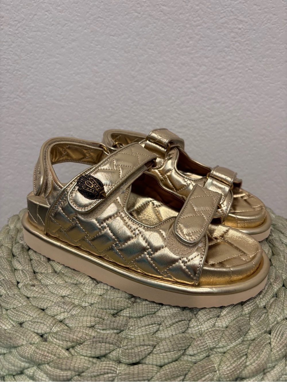 NEW Kurt Geiger Women's Orson Quilted Metallic Gold Flat Platform Sandals